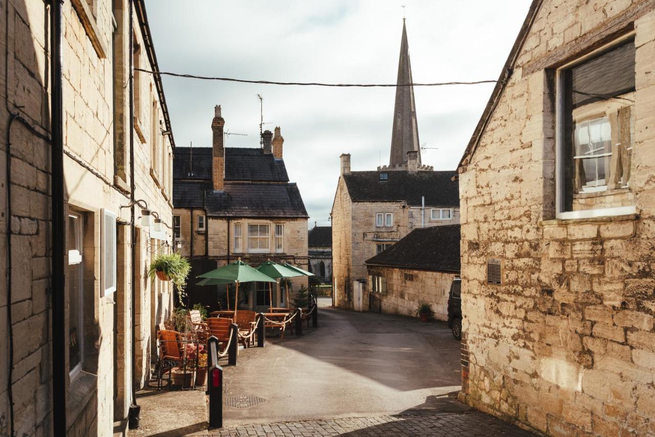The Falcon Inn Painswick Bagian luar foto